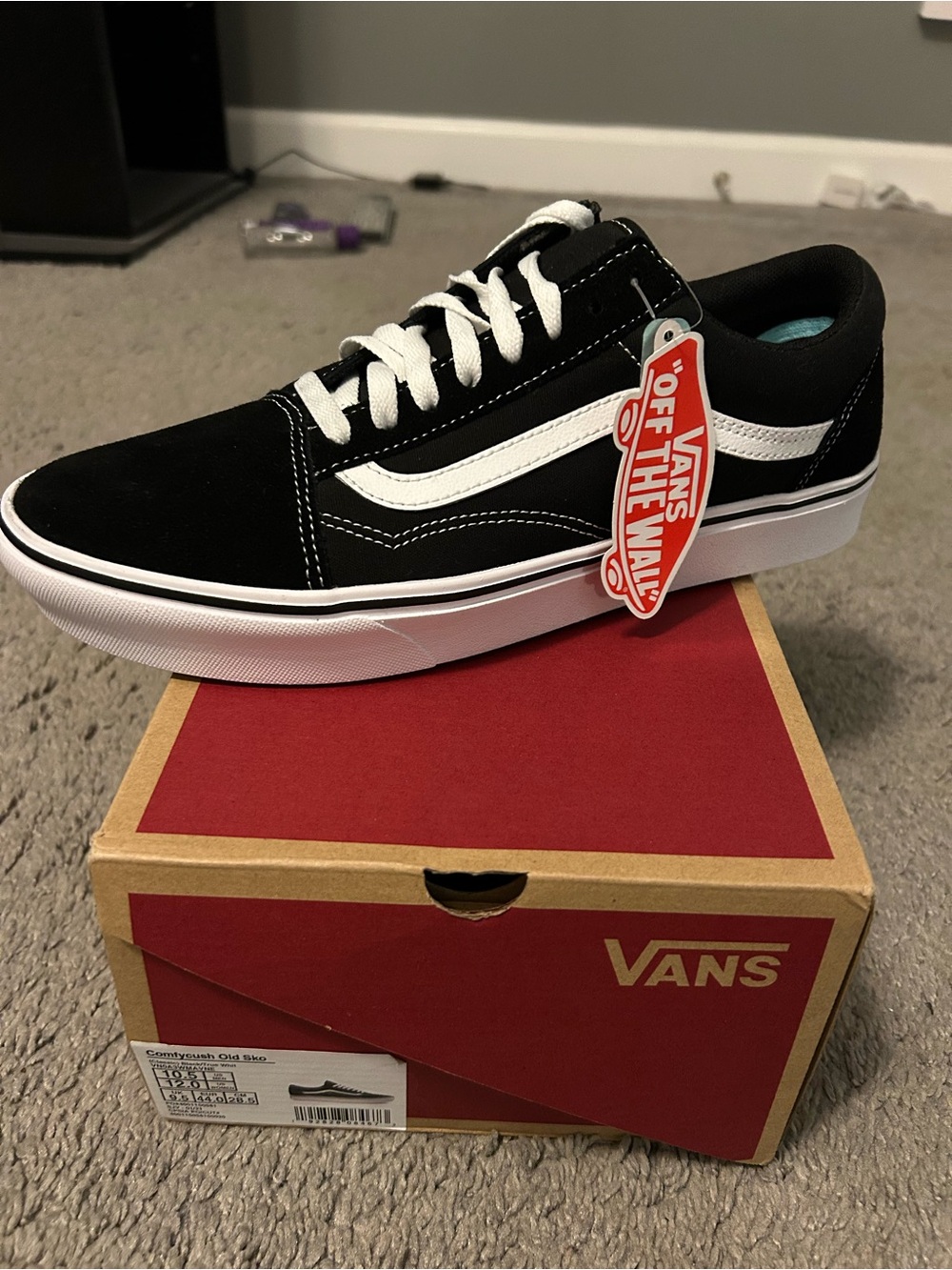 Vans Comfycush Old Skool Black White 10.5 New!!